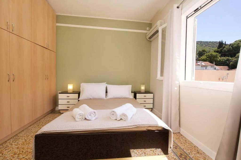 Casa Di Vito, 10M From Sami'S Main Square Apartment Exterior photo